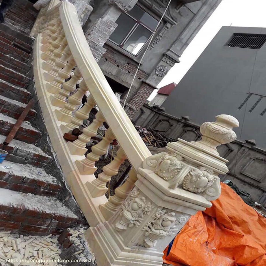 con tiện lan can bằng đá