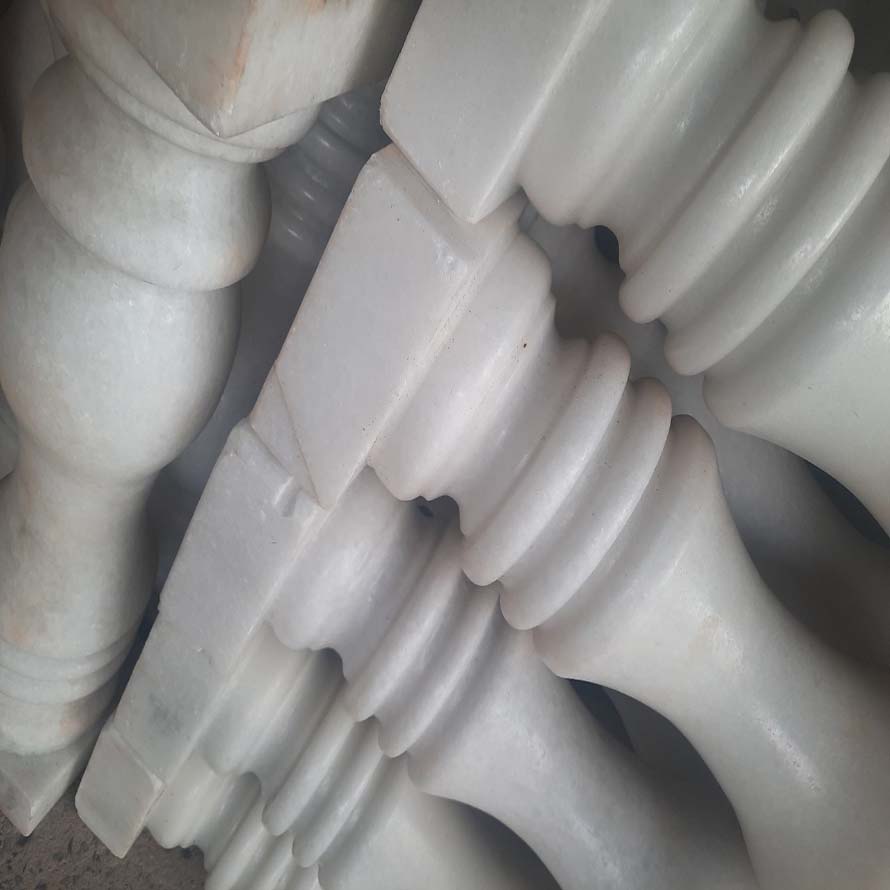 Con tiện đá hoa cương