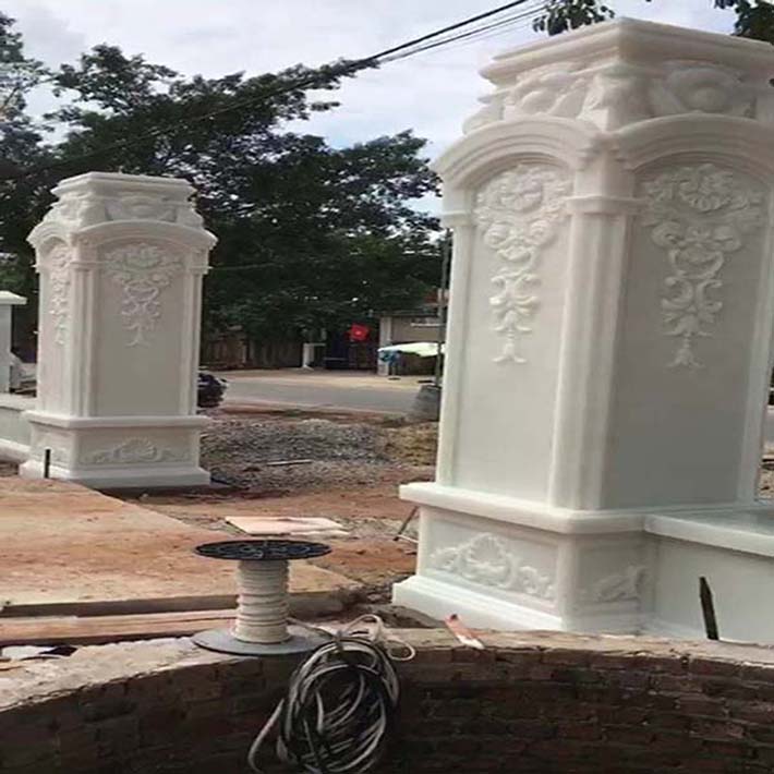 đá hoa cương cột vuông
